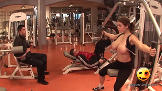 Girl prank in Gym Opening Boobs for random guys